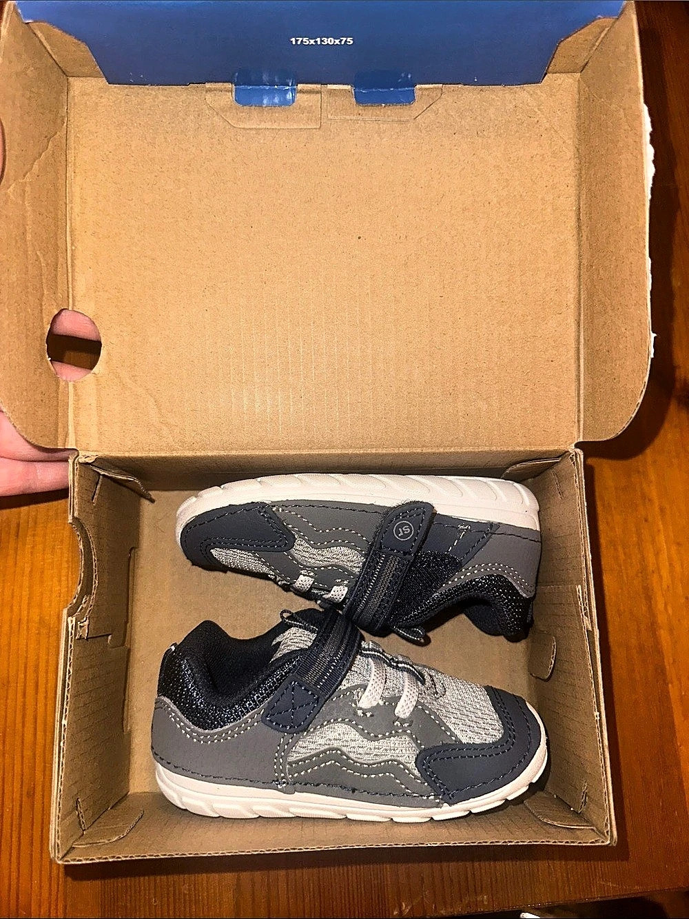 Stride Rite SM Kylo Navy Grey Boys US 5.5W Sneakers